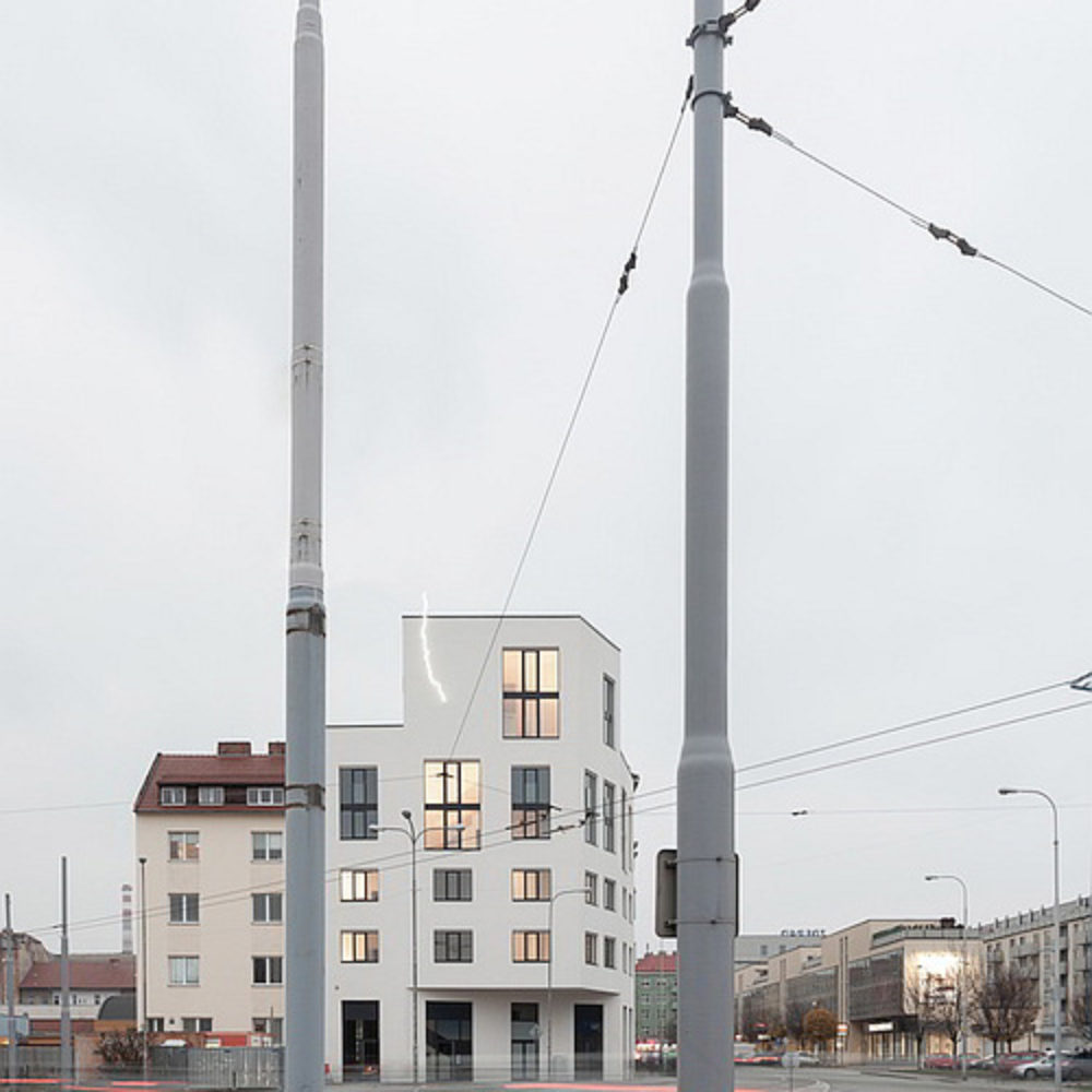 Urban Infill Lofts von CHYBIK + KRISTOF füllen Baulücke in Brno