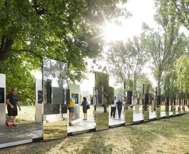 Through the Lens of Faith: Daniel Libeskind entwirft schimmernd-schlichte Installation in Auschwitz-Birkenau
