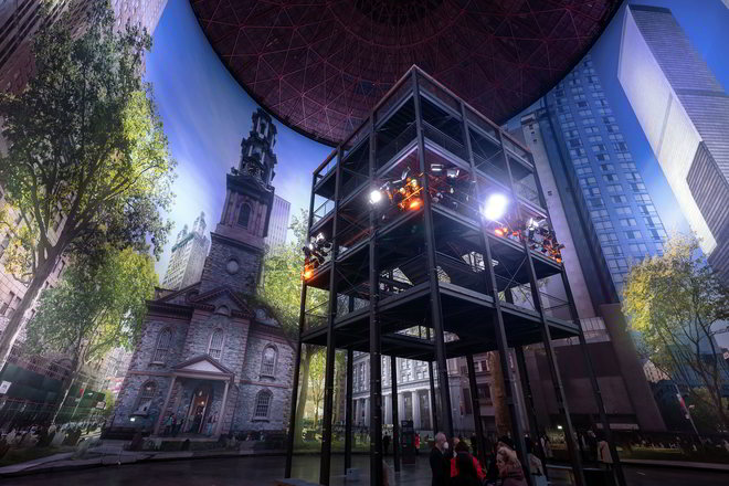 Ausstellung 9/11 im Panometer Leipzig mit Blick auf eine Kirche in Manhattan